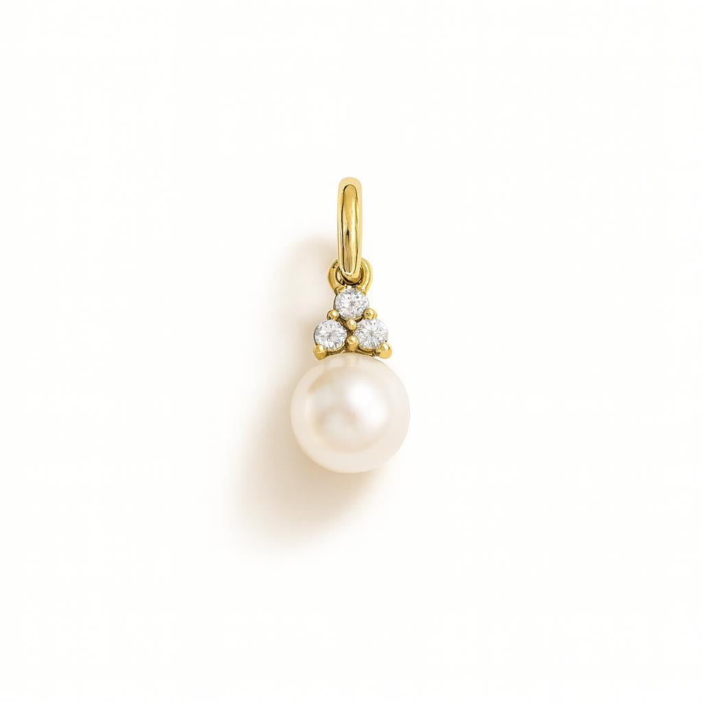 Yellow Gold and Zirconia Pearl Charm