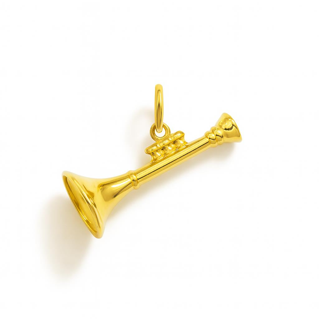 Charm Trompeta en Oro Amarillo