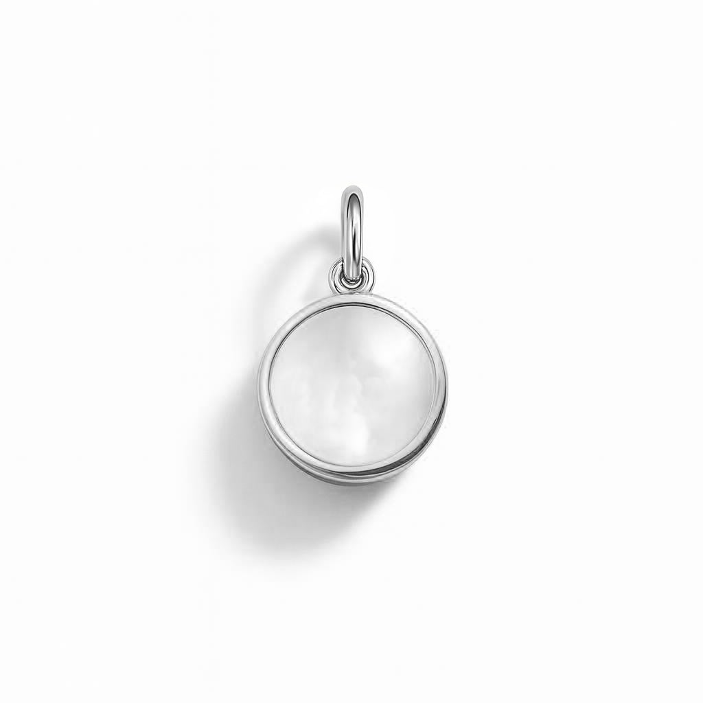Charm Cerchio in Oro Bianco e Madreperla