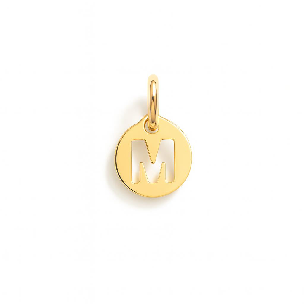 Charm Lettera M in Oro Giallo – Modello 3